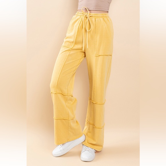 29 Mineral washed french terry fabric - Picture 4 of 4